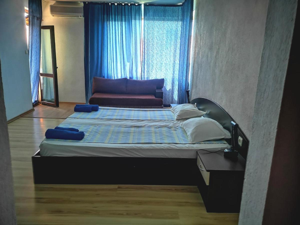 Paunovi Guest House Primorsko Exteriér fotografie
