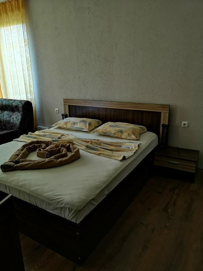 Paunovi Guest House Primorsko Exteriér fotografie